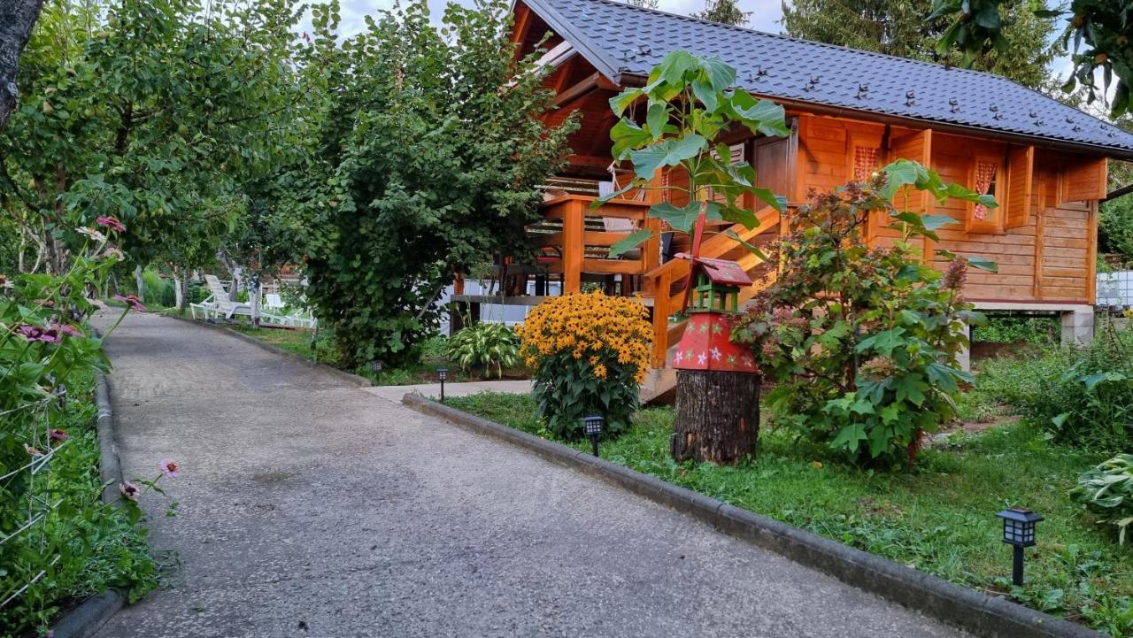Holiday Home Sajra Kulen Vakuf Exterior foto